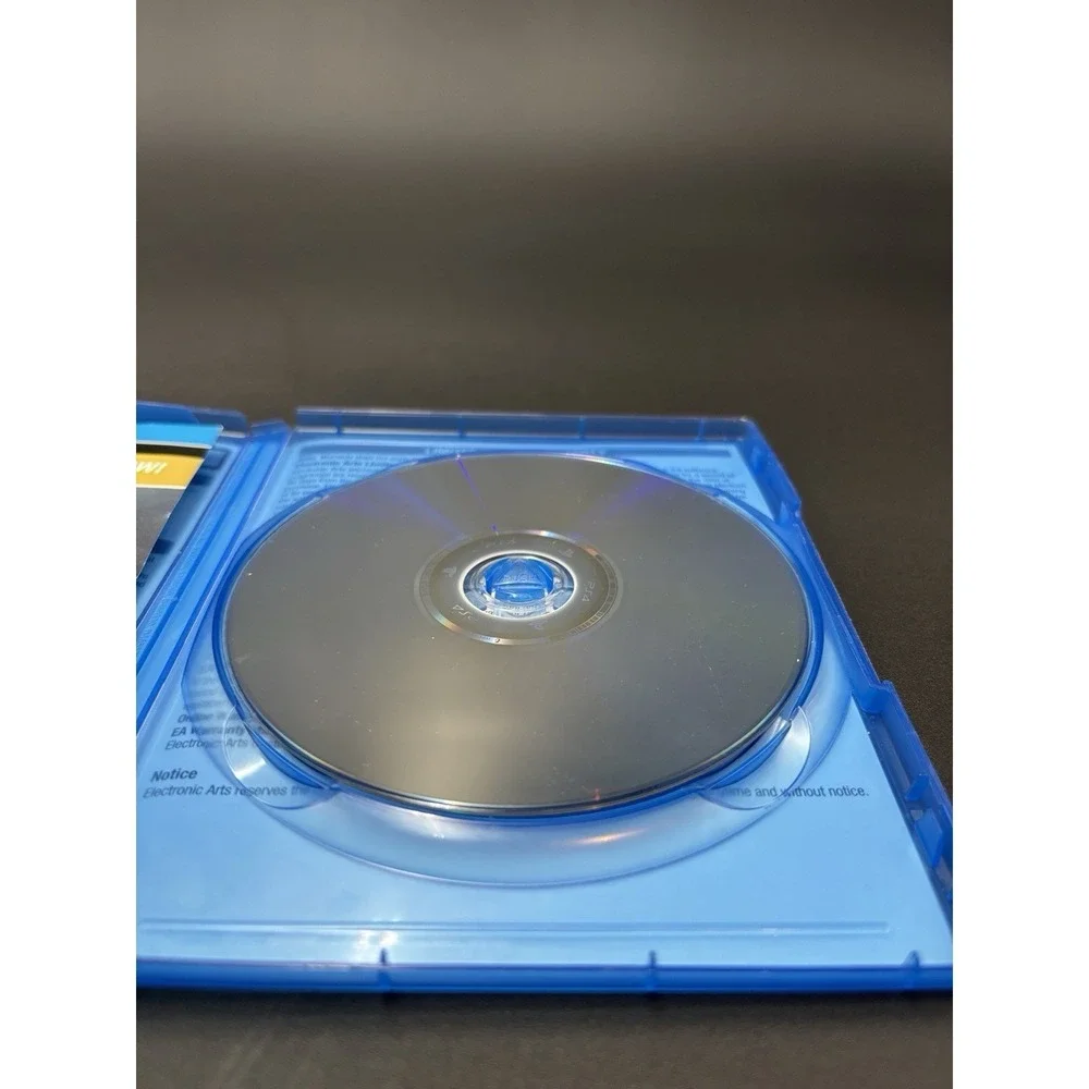 Madden 16 Deluxe & Madden 17 Franchise Edition PS4 Clean!